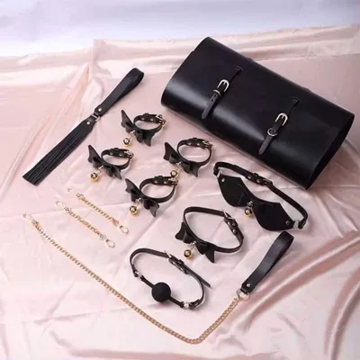 Bound BDSM Bondage Kit med 12 dele